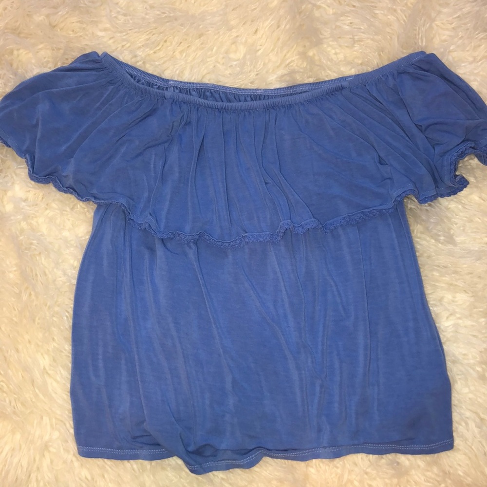 American Eagle off the shoulder top
